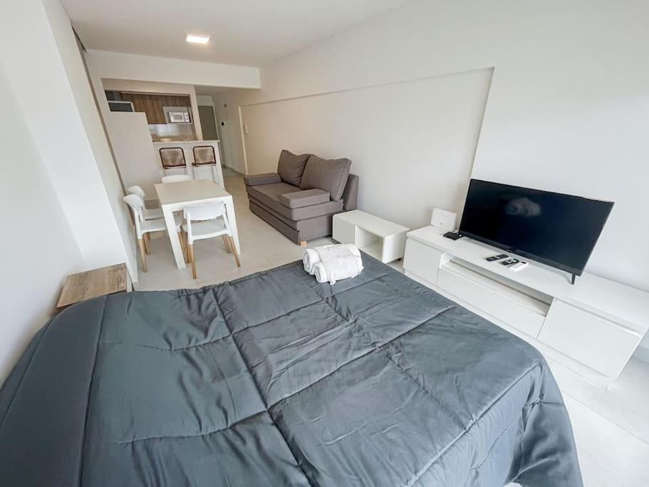 Moderno Estudio Con Balcon Y Piscina- 5l Apartamento Ciudad Autónoma de Buenos Aires